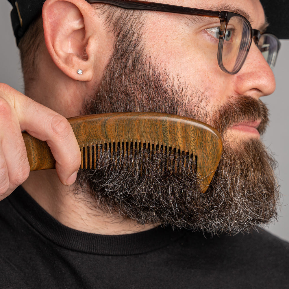 zeus large curved sandalwood beard comb use