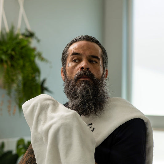 How to Fix Dry Skin Under Your Beard
