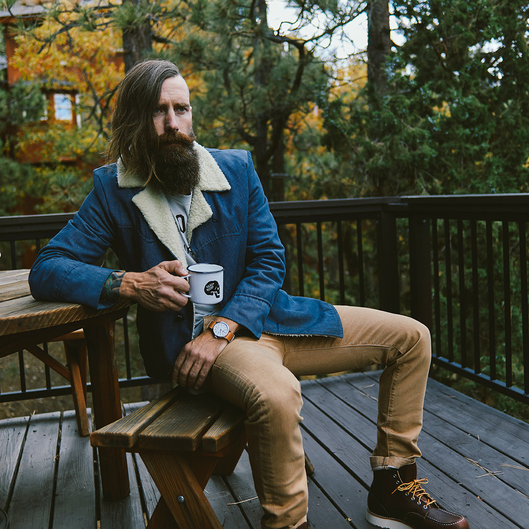 HOW TO EAT WITH A BEARD