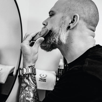Zeus Beard Vegan Pocket Brush in use
