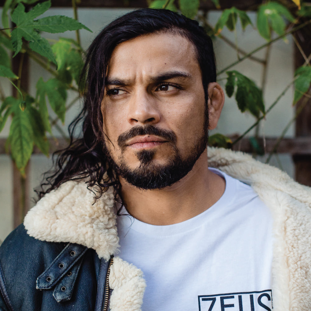 Zeus Refined Beard Oil use
