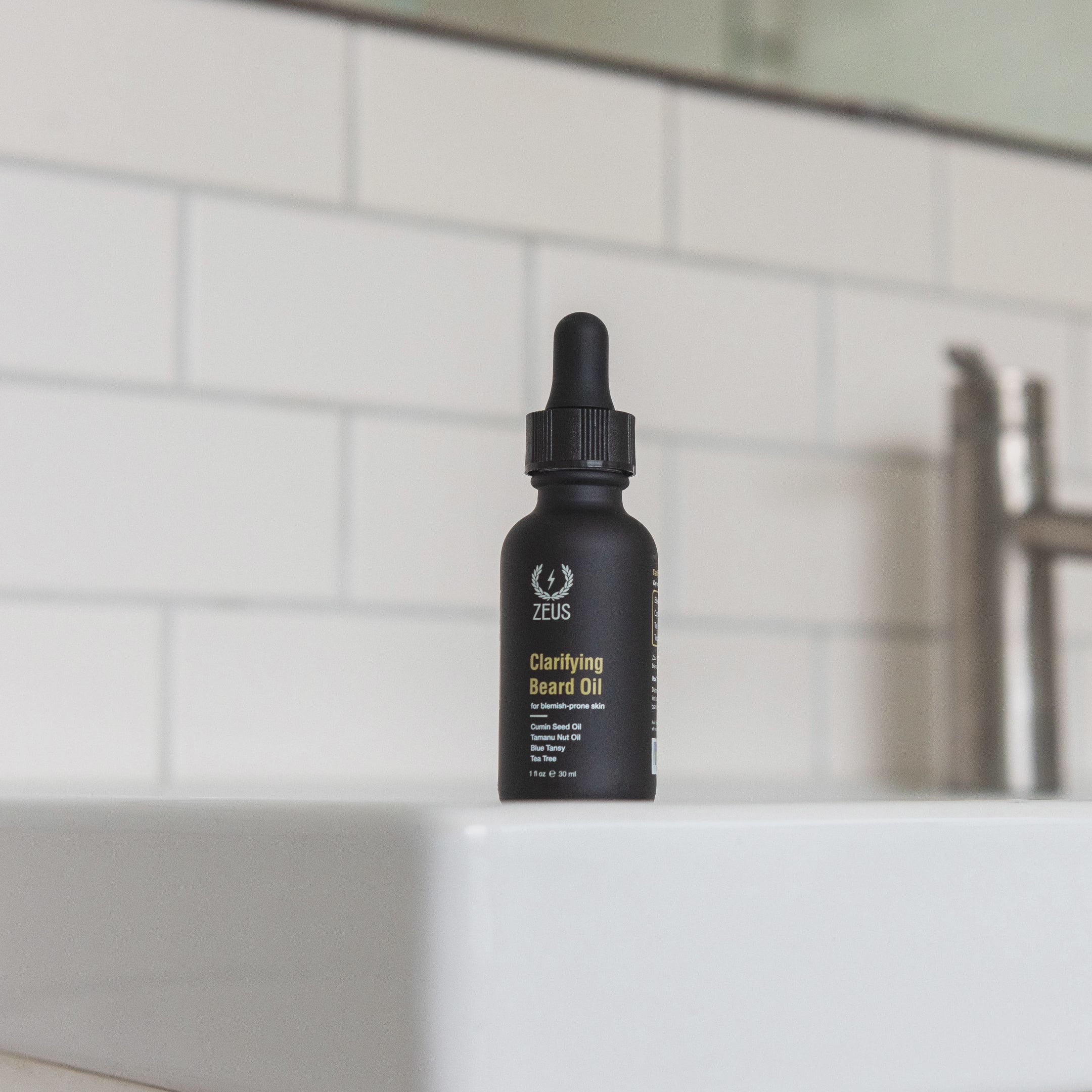 美容液 donguri Clarifying Beard Oil – Zeus