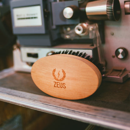 Zeus Oval Military Beard Brush with Bag, 100% Boar Bristle, Firm - Q91